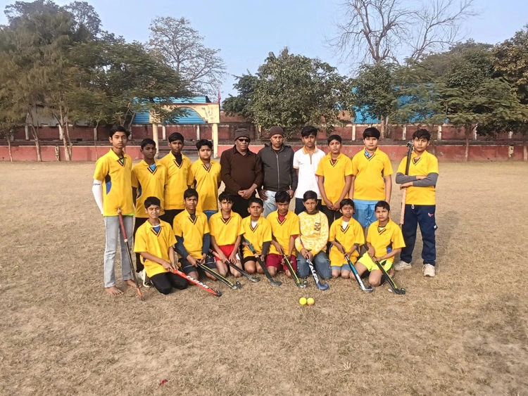 एसडी सदर टीम ने 7 स्टार टीम को 3-2 से हराकर मुकाबला जीत
