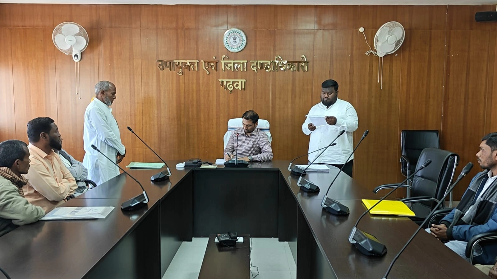 बिल, मीटर, नए कनेक्शन, विद्युत आपूर्तिशिकायतों का निस्तारण कर उपभोक्ताओं को दी तत्काल राहत