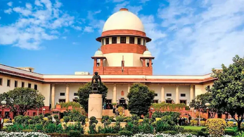 सुप्रीम कोर्ट : सोमवार-शुक्रवार वीडियो कॉन्फ्रेंसिंग से सुनवाई, कारपूलिंग और वर्क फ्रॉम होम भी लागू